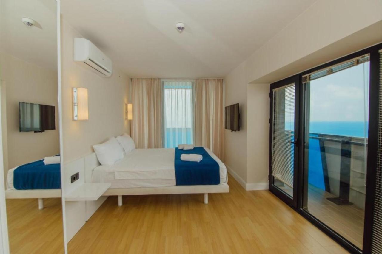 Superior Apartments Orbi City Sea View Батуми Экстерьер фото