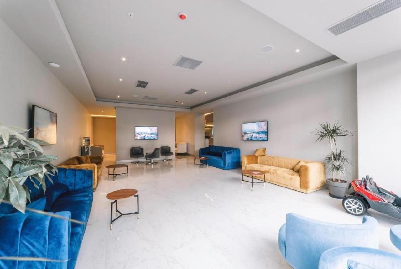 Superior Apartments Orbi City Sea View Батуми Экстерьер фото
