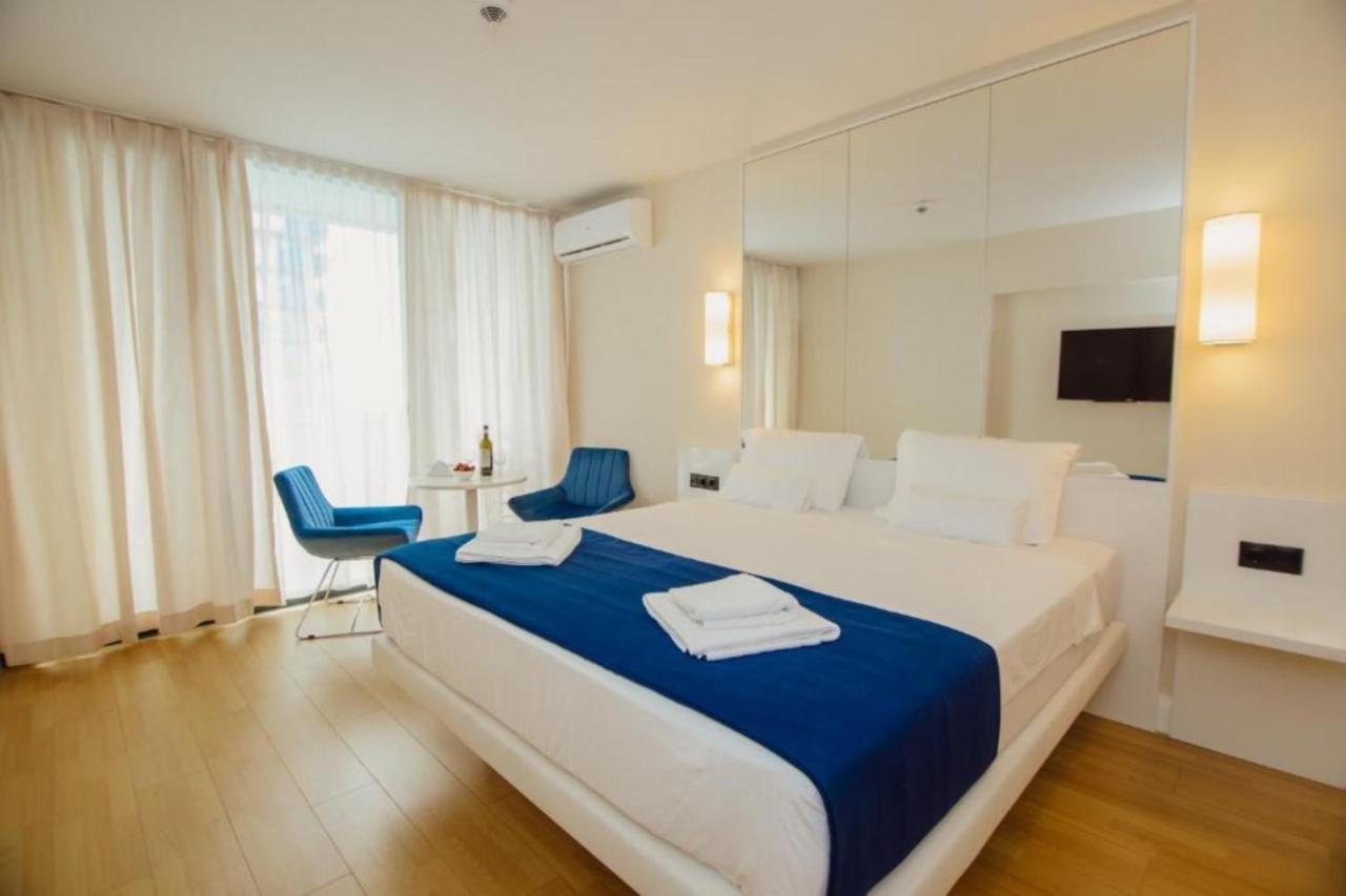 Superior Apartments Orbi City Sea View Батуми Экстерьер фото