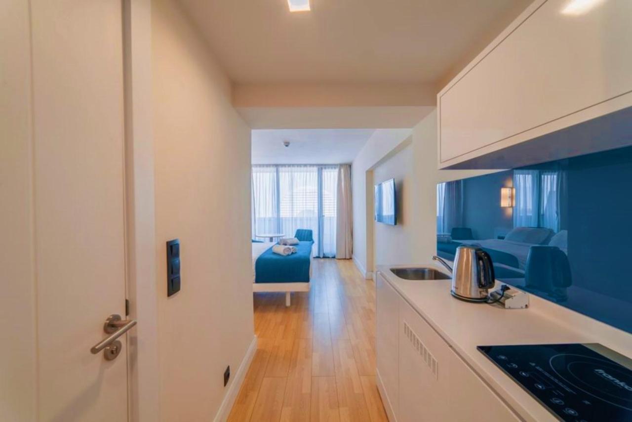 Superior Apartments Orbi City Sea View Батуми Экстерьер фото